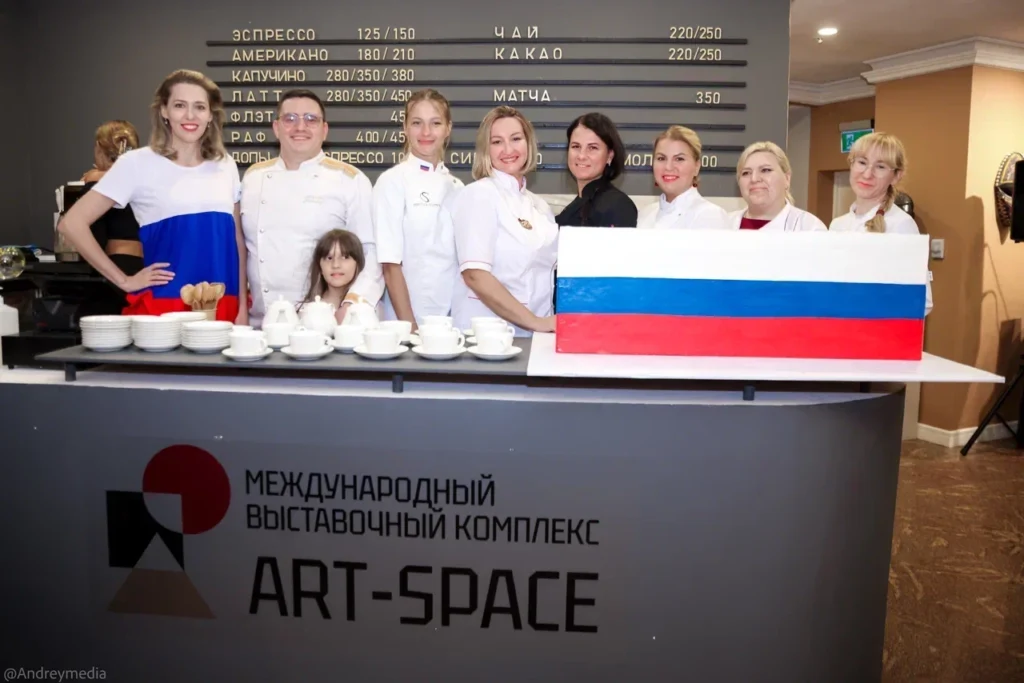 18 августа в Международном выставочном комплексе Art-Space прошла презентация всероссийской благотворительной акции «Вкус Родины», приуроченной ко Дню Государственного флага Российской Федерации.