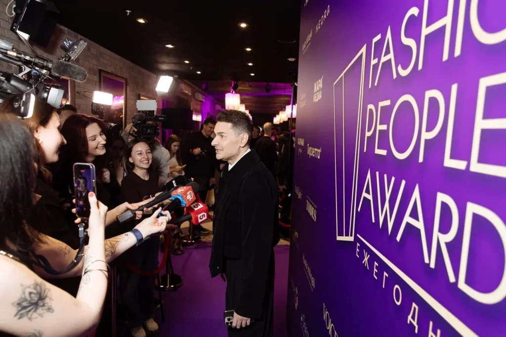 21 апреля в театре танца Аллы Духовой «Todes» прошла легендарная премия FASHION PEOPLE AWARDS.