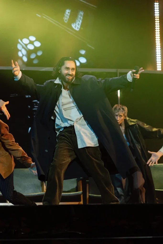 Алексей Воробьев и Алсу станут ведущими премии ЖАРА MUSIC AWARDS 2025