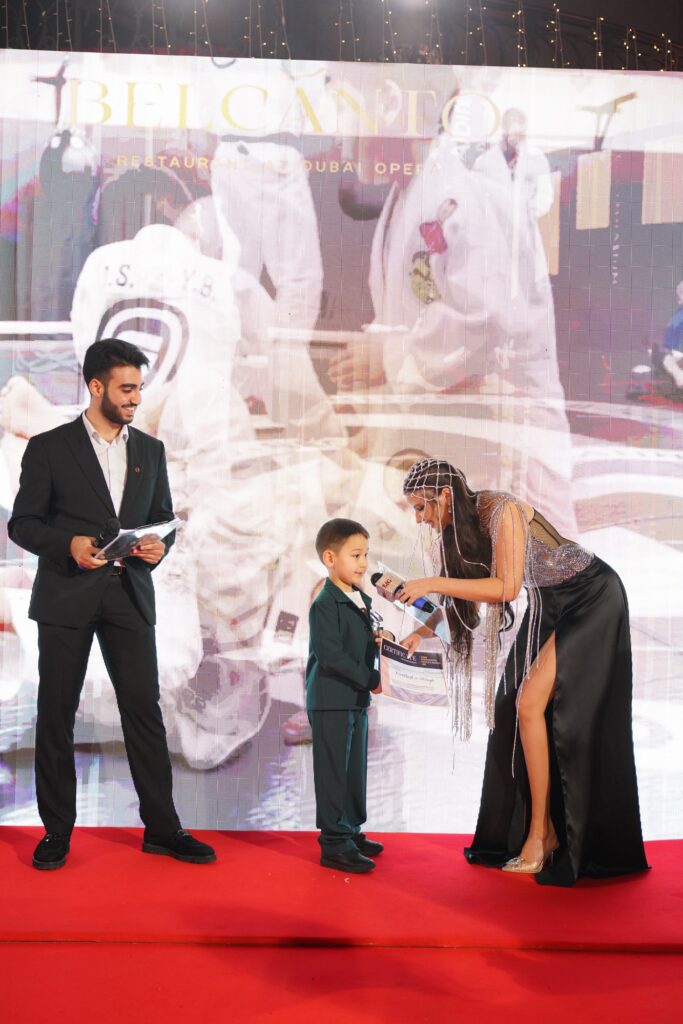 Как прошла премия DUBAI INTERNATIONAL PEOPLE’S AWARDS 2026 и показ от STOPYCHEVA в самом сердце Дубая.