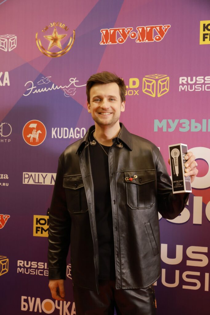 Музыкальная премия блогеров (BLOGGERS MUSIC AWARDS): объединяя сцену и соцсети — создаём новую музыку!