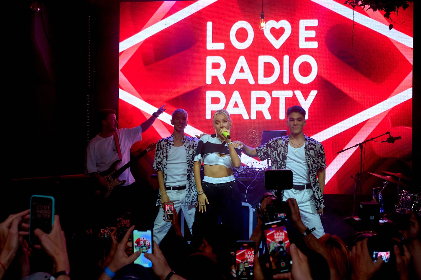 Love Radio Party